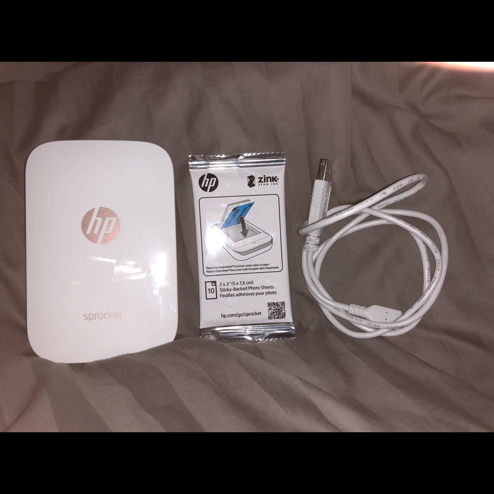 HP Sprocket with Cord/Refill Paper